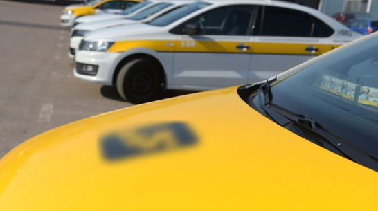 В Борисоглебске на таксиста оформили кредит под предлогом оплаты поездки за иностранца