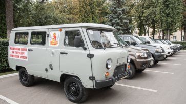 Воронежские власти передали в зону СВО очередную партию квадрокоптеров и автотехнику