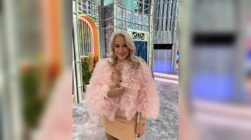Жительница Воронежской области привезла на программу «Давай поженимся» чемодан куриных яиц