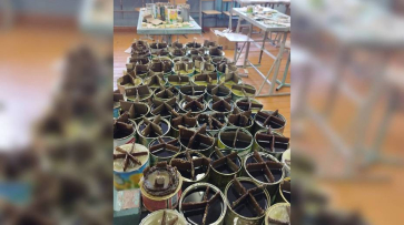В Воробьевском районе наладили производство окопных свечей