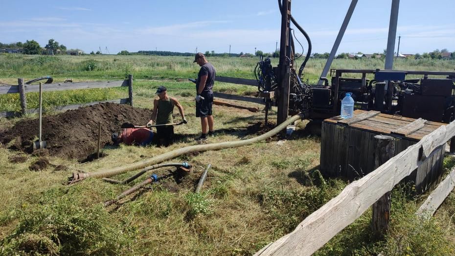 В борисоглебском селе Петровское отремонтировали водозаборную скважину